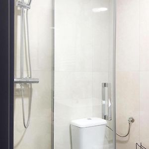 Habitación Estándar con Cama Queen